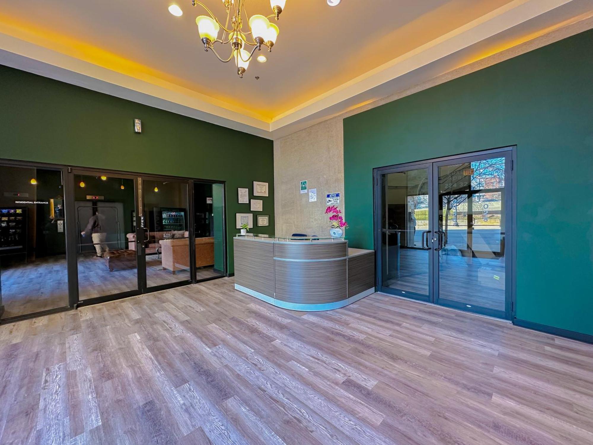 Modern 2Br Loft With Amazing City Skyline View And Optional Parking For 8 Guests Near Mccormick Place And Soldier Field 芝加哥 外观 照片