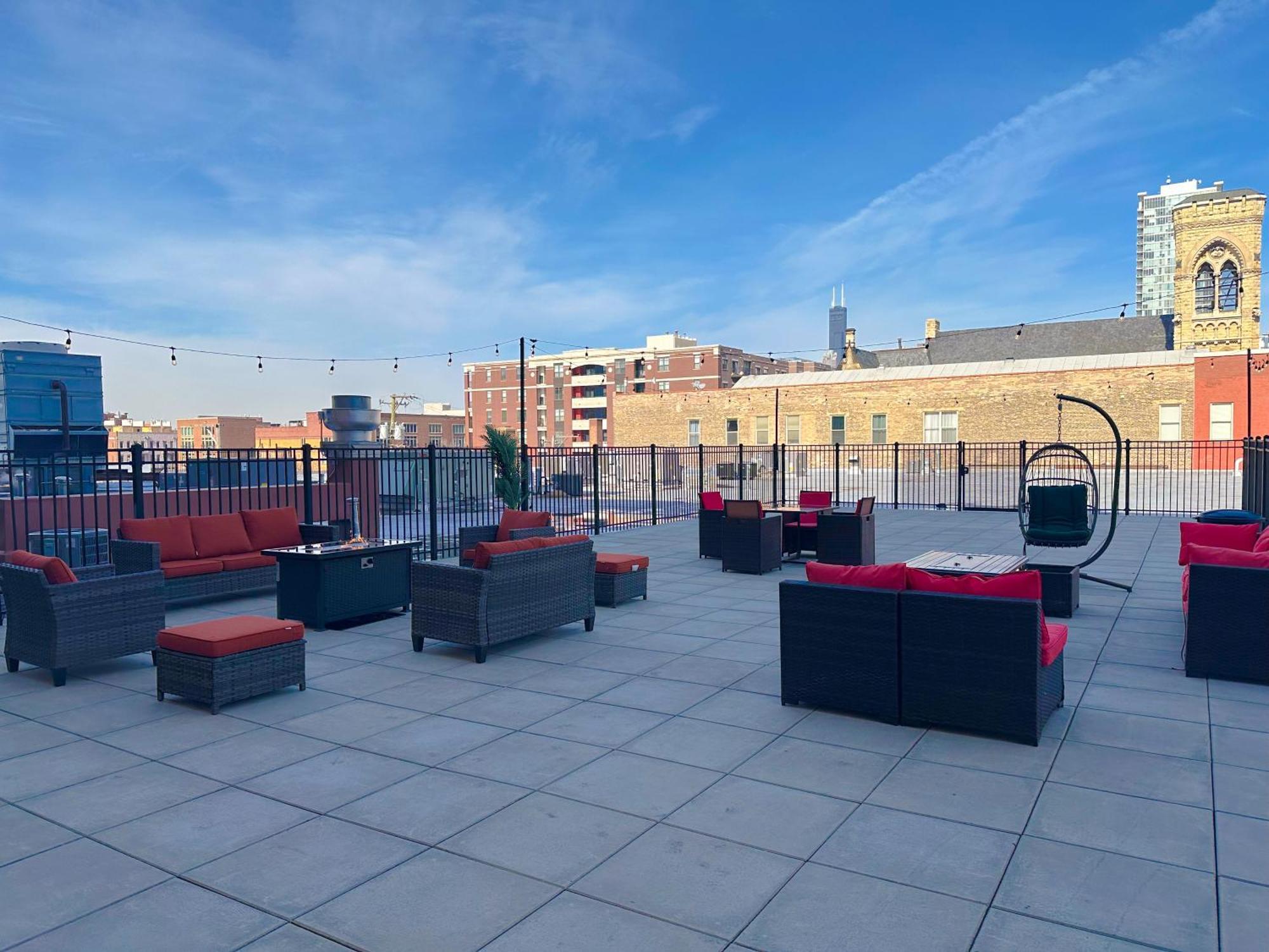 Modern 2Br Loft With Amazing City Skyline View And Optional Parking For 8 Guests Near Mccormick Place And Soldier Field 芝加哥 外观 照片