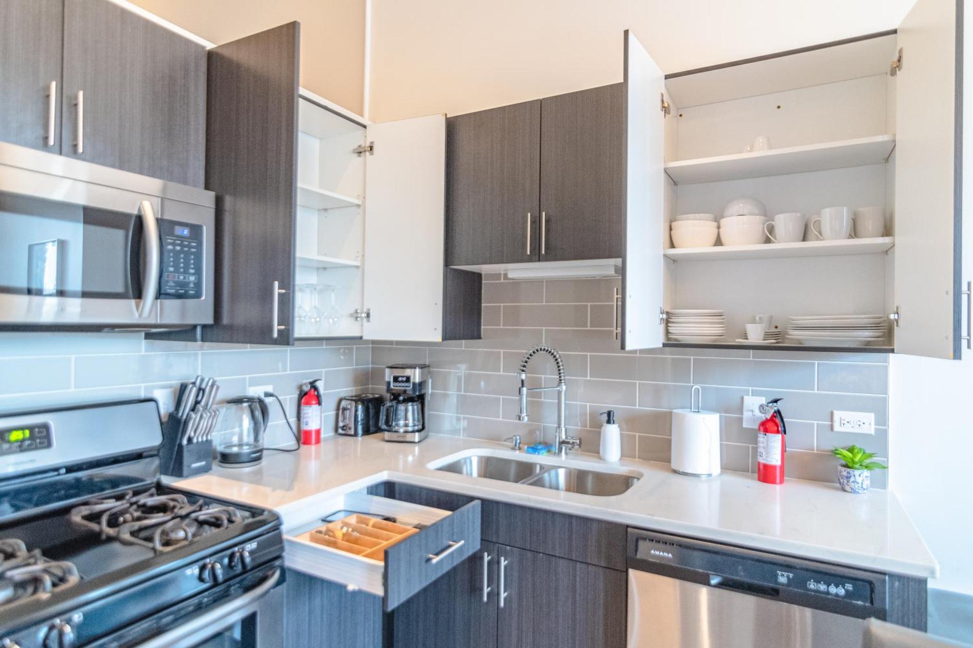 Modern 2Br Loft With Amazing City Skyline View And Optional Parking For 8 Guests Near Mccormick Place And Soldier Field 芝加哥 外观 照片