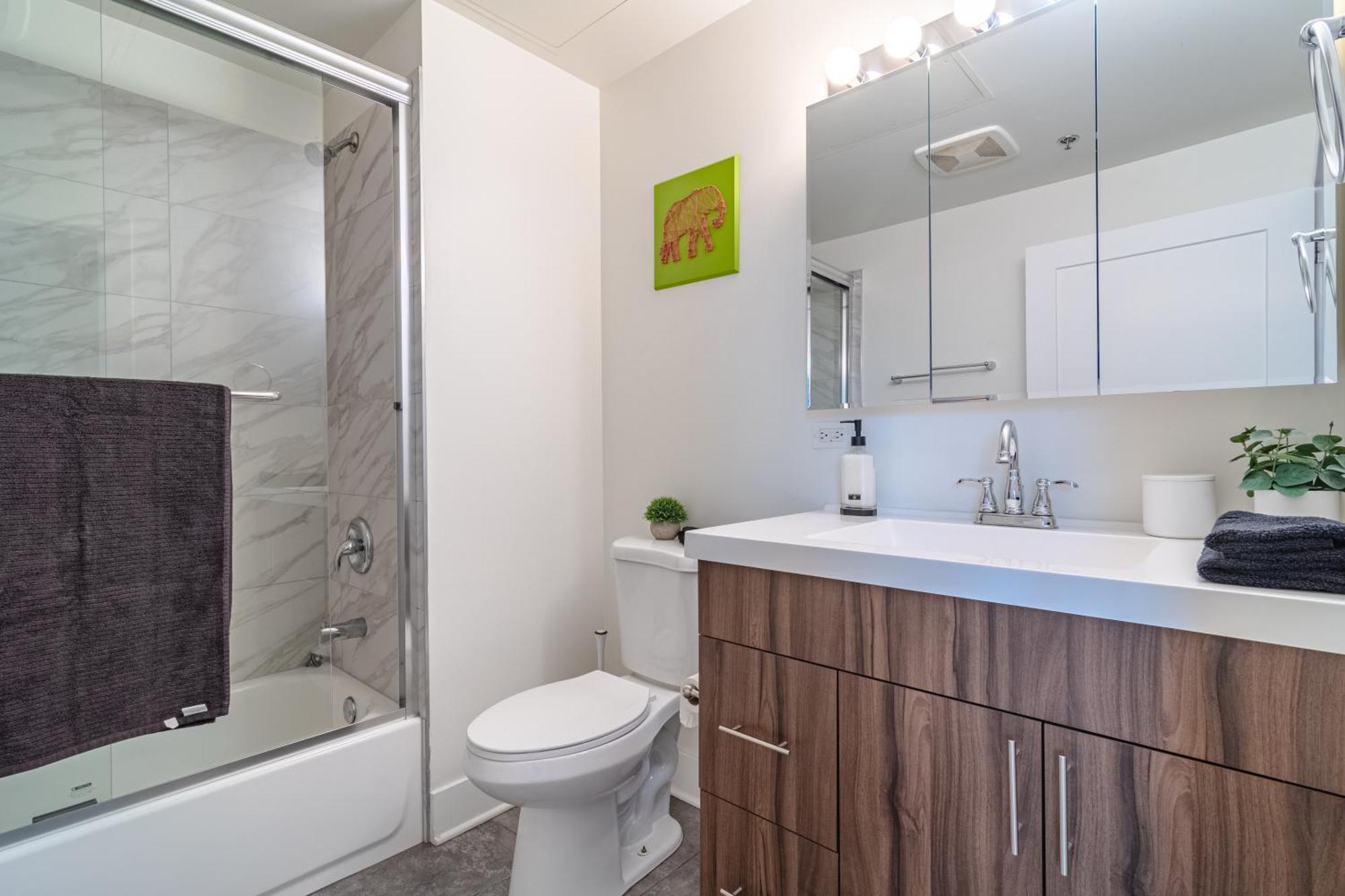 Modern 2Br Loft With Amazing City Skyline View And Optional Parking For 8 Guests Near Mccormick Place And Soldier Field 芝加哥 外观 照片