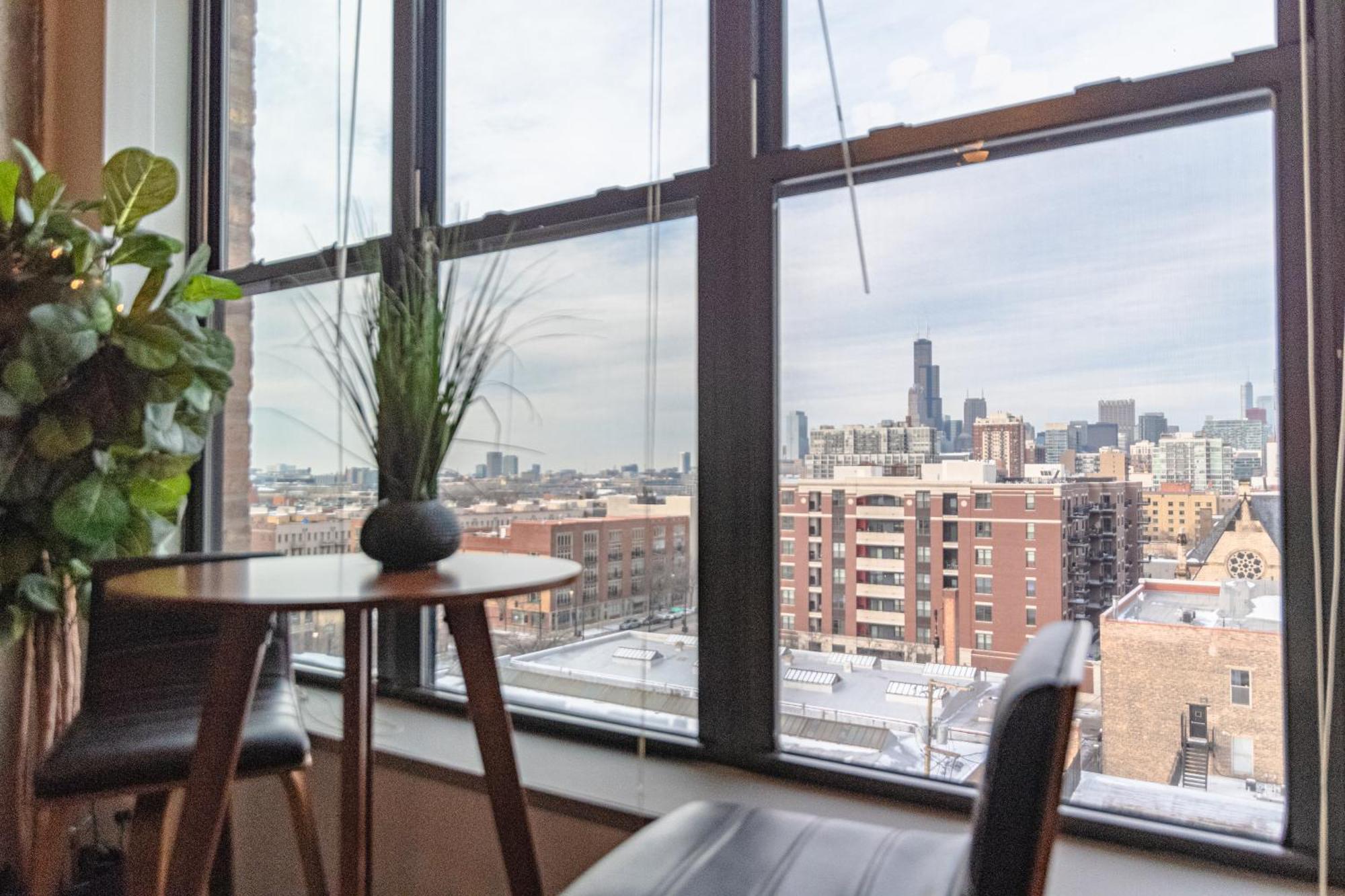 Modern 2Br Loft With Amazing City Skyline View And Optional Parking For 8 Guests Near Mccormick Place And Soldier Field 芝加哥 外观 照片